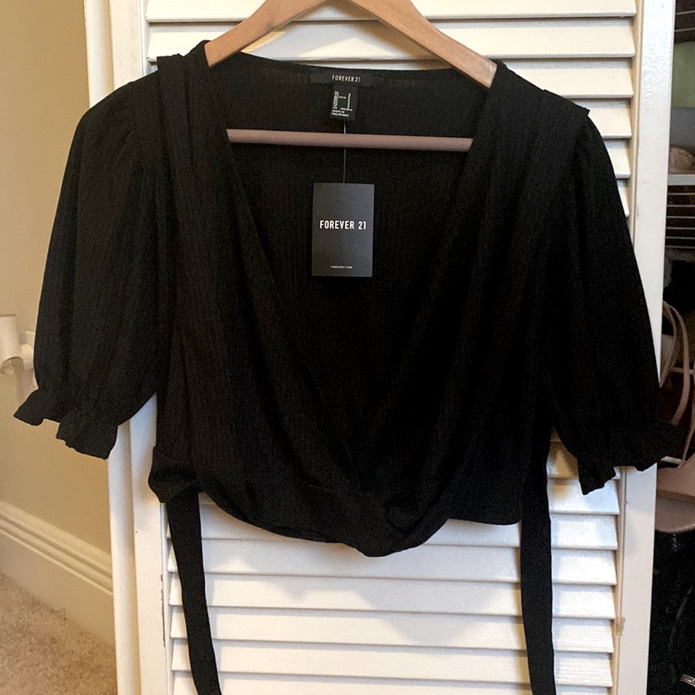 Black Wrap Black Top